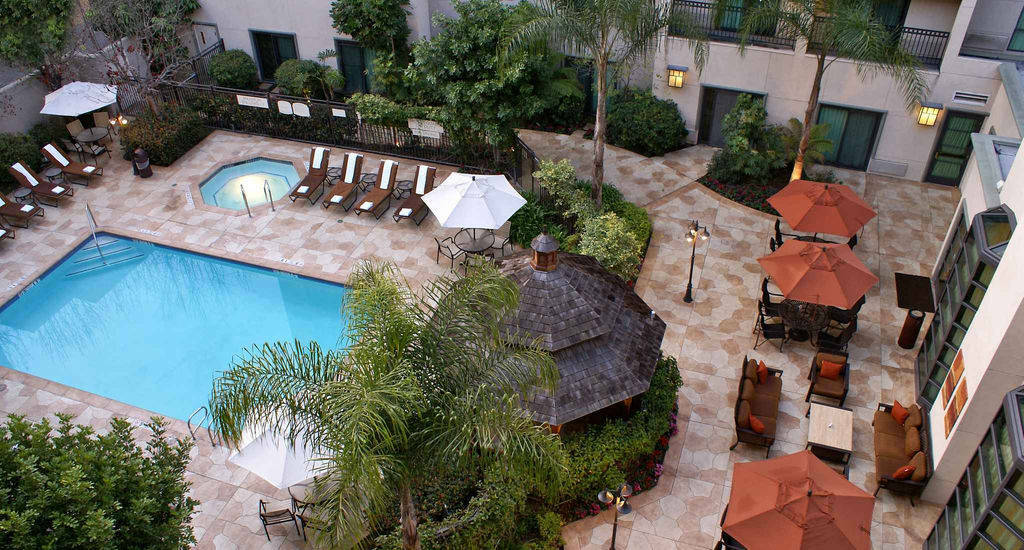 Courtyard By Marriott Los Angeles Pasadena Old Town Exteriér fotografie