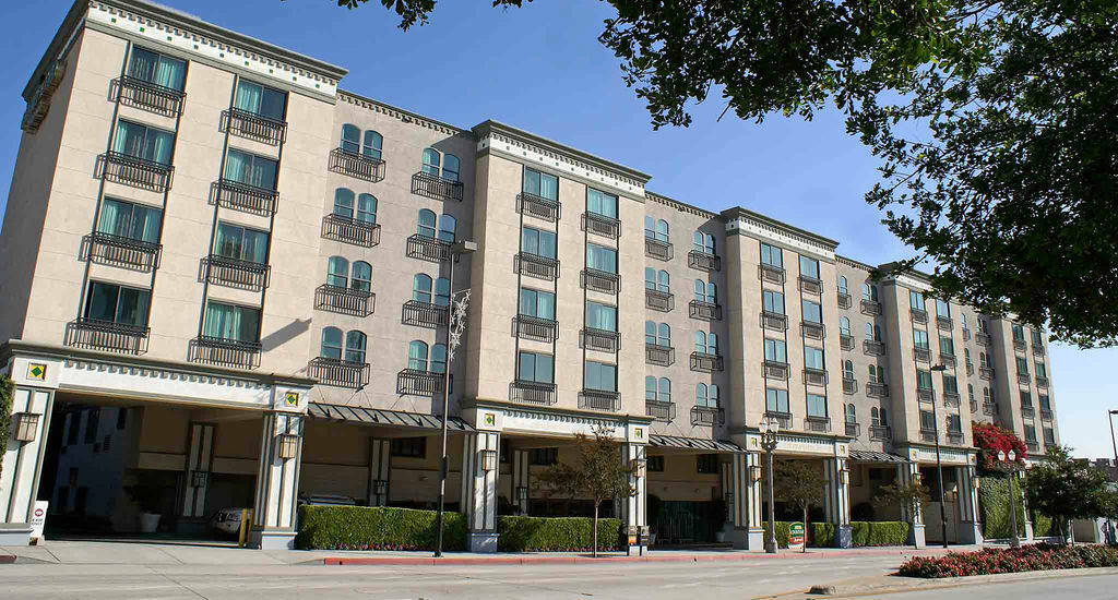 Courtyard By Marriott Los Angeles Pasadena Old Town Exteriér fotografie